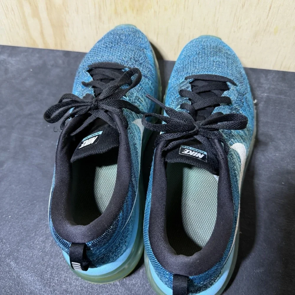NIKE 2015 AIR MAX FLYKNIT BLUE LAGOON AND BLACK SIZE 11.5 MEN